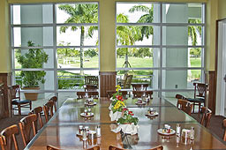 Naples Beach Hotel & Golf Club - Florida Golf Resort